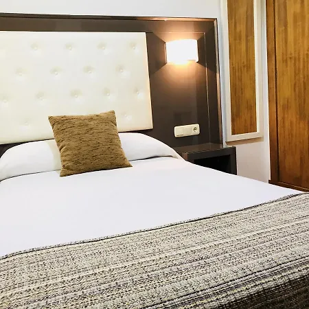 Guest house El Jardin De Eras Alguena